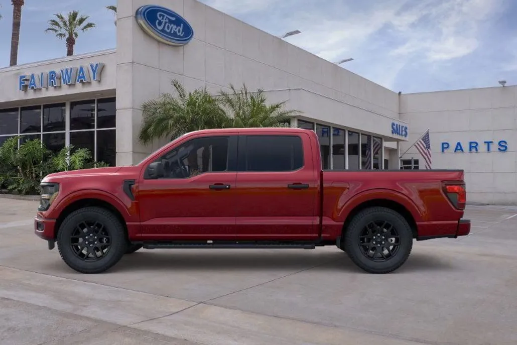 2025 Ford F-150 STX photo 1