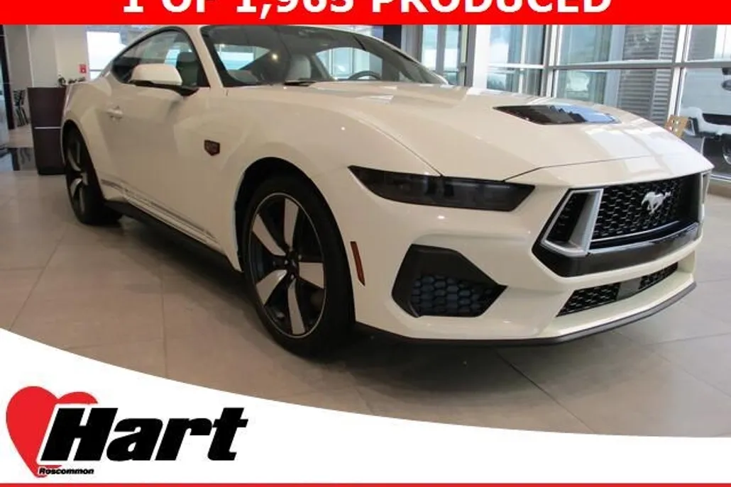 2025 Ford Mustang GT Premium photo 1