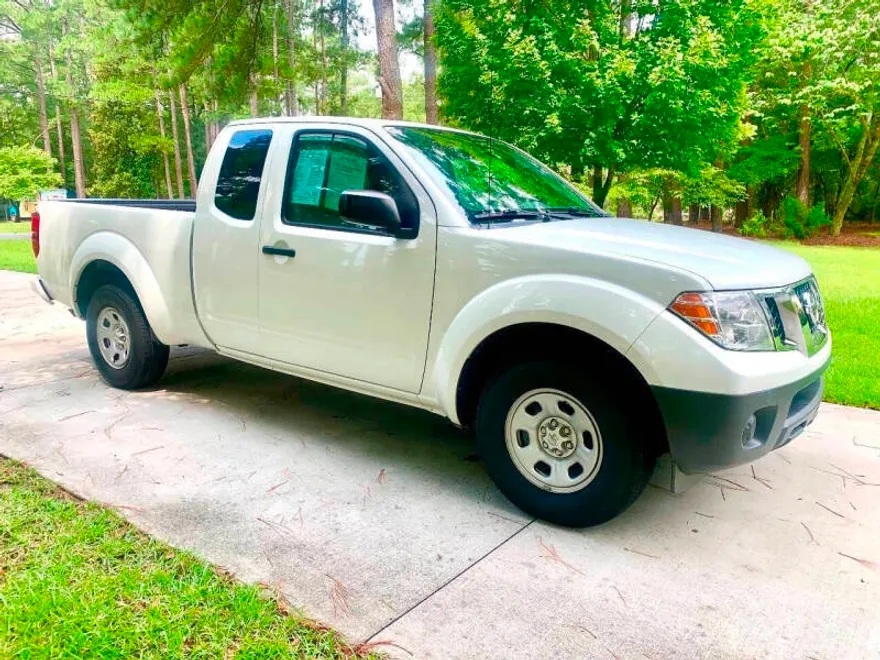 2019 Nissan Frontier S photo 1