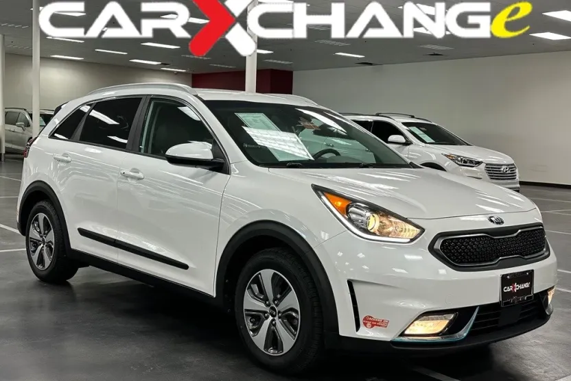 2018 Kia Niro Plug-In Hybrid LX photo 1