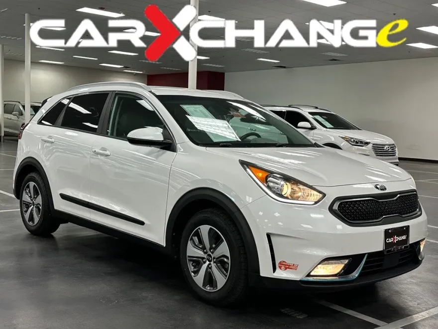 2018 Kia Niro Plug-In Hybrid LX photo 1