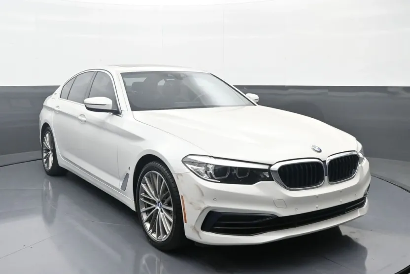2019 Bmw 530e xDrive Sedan photo 1