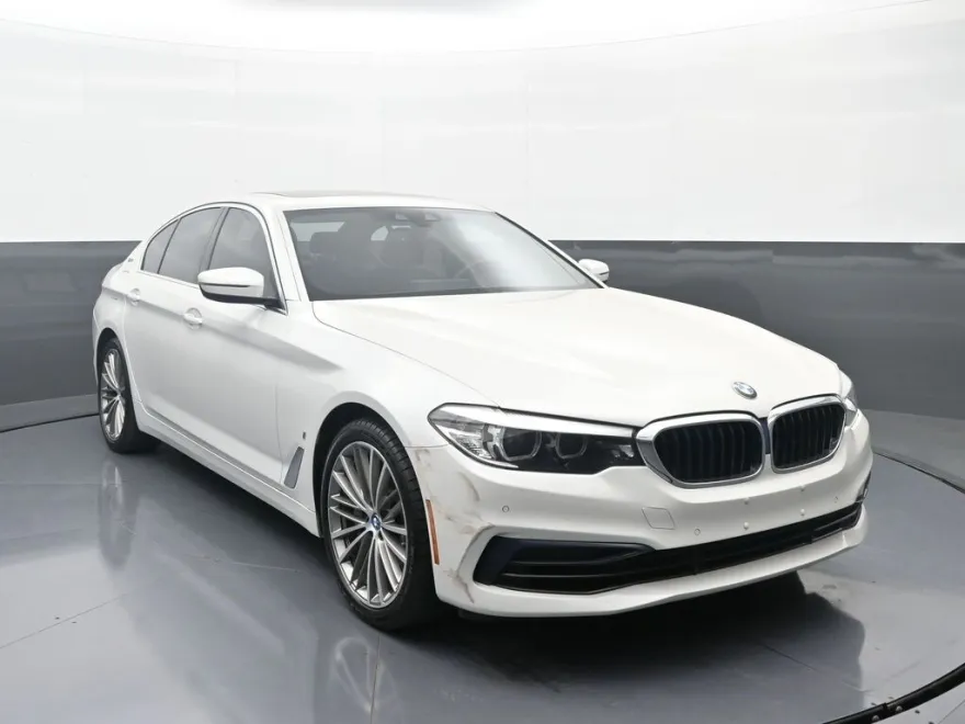 2019 Bmw 530e xDrive Sedan photo 1
