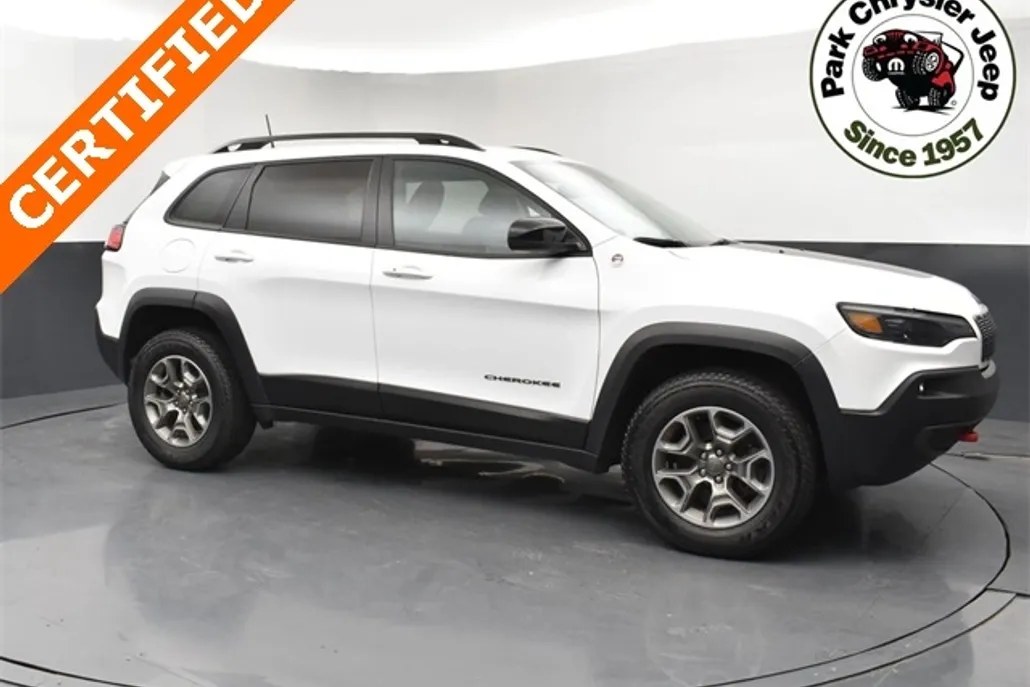 2022 Jeep Cherokee Trailhawk photo 1