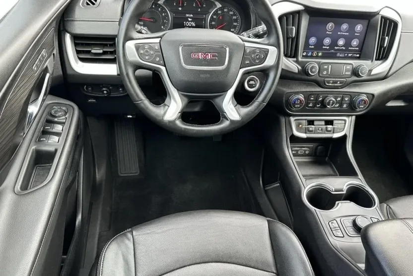 2024 Gmc Terrain SLT photo 1