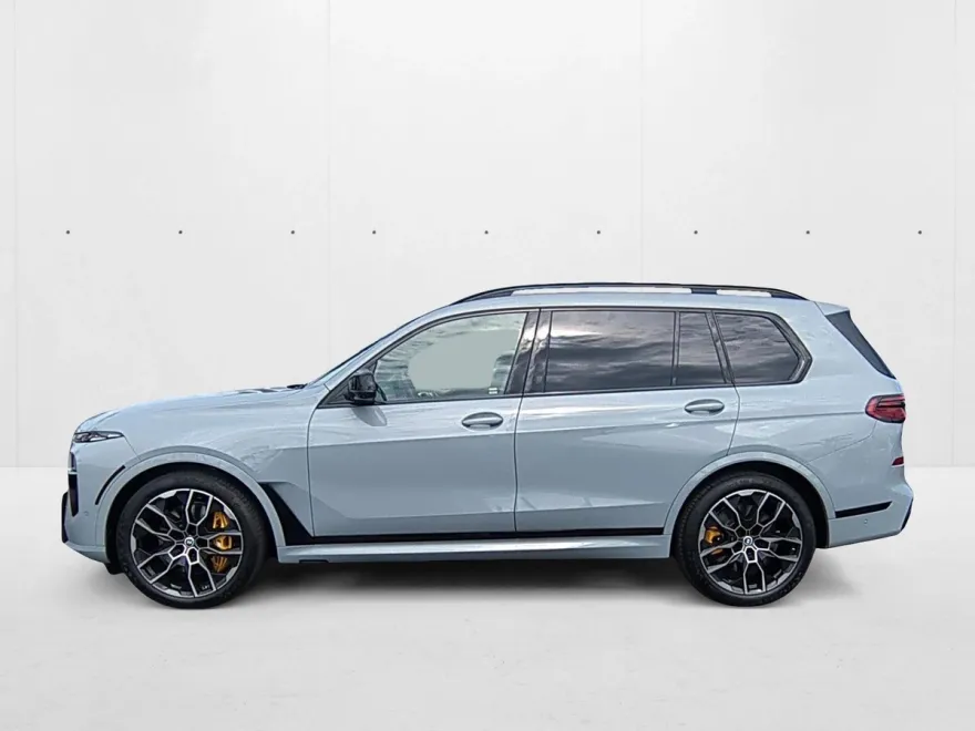 2024 Bmw X7 M60i photo 1