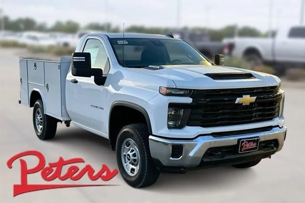 2024 Chevrolet Silverado 2500HD photo 1