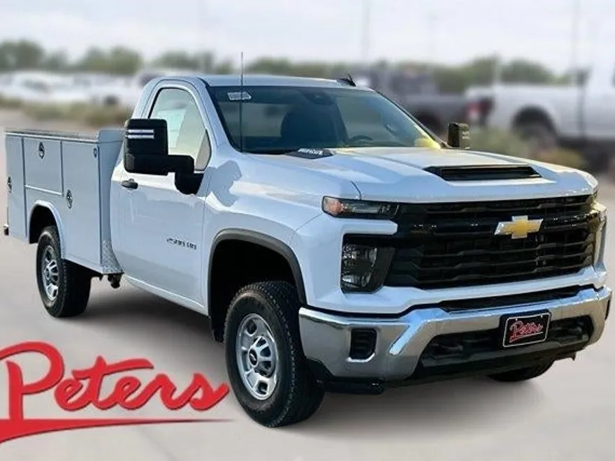 2024 Chevrolet Silverado 2500HD photo 1
