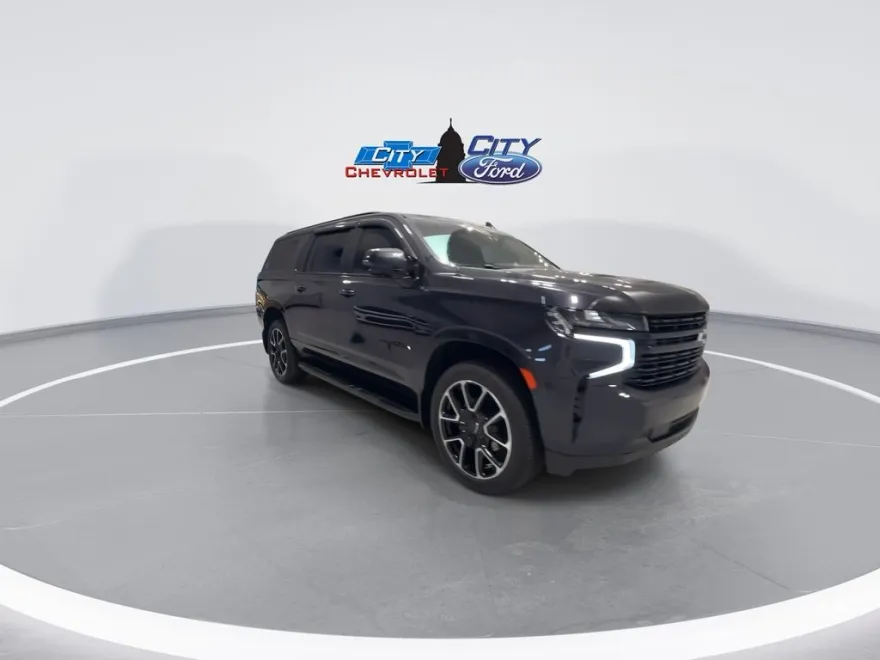 2024 Chevrolet Suburban 1500 RST photo 1