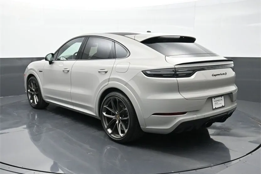 2023 Porsche Cayenne E-Hybrid Coupe Turbo S photo 1