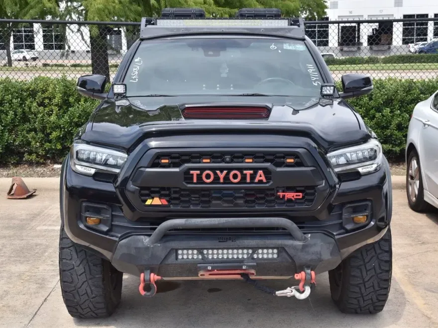 2021 Toyota Tacoma TRD Pro photo 1