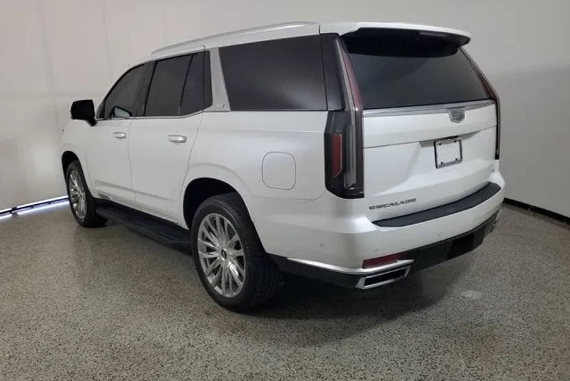 2021 Cadillac Escalade Premium Luxury photo 1