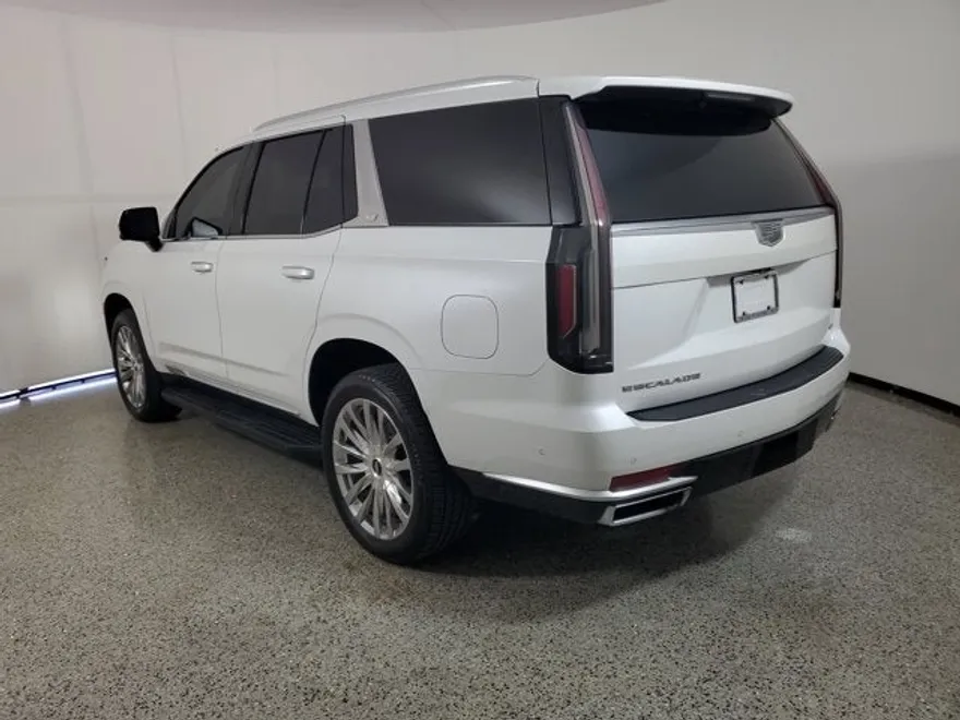 2021 Cadillac Escalade Premium Luxury photo 1