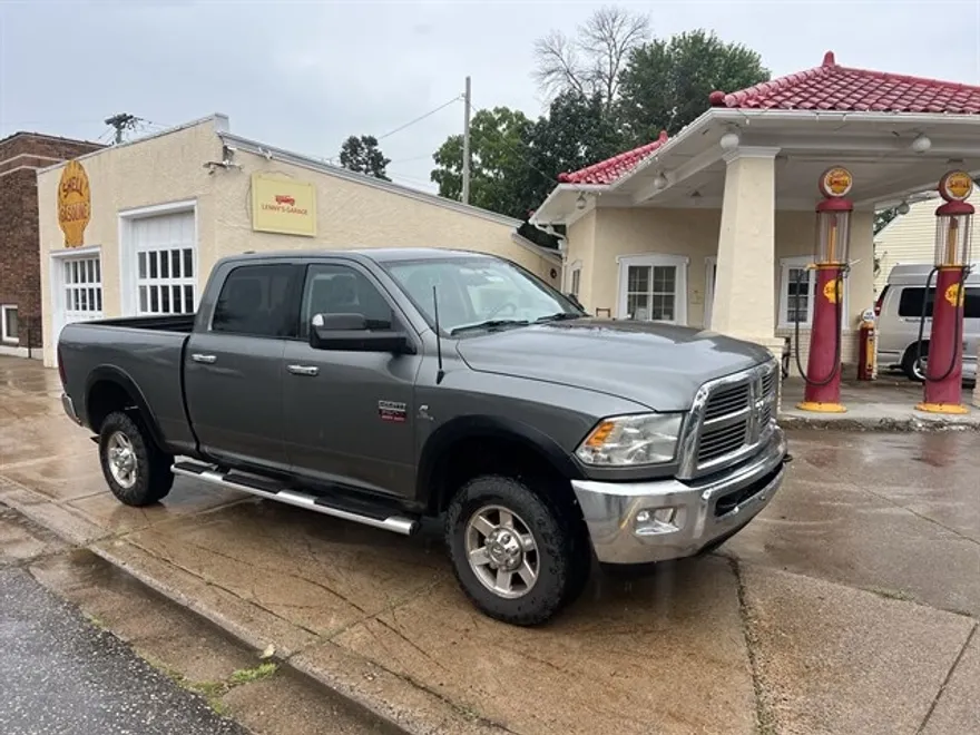 2012 Ram 2500 SLT photo 1