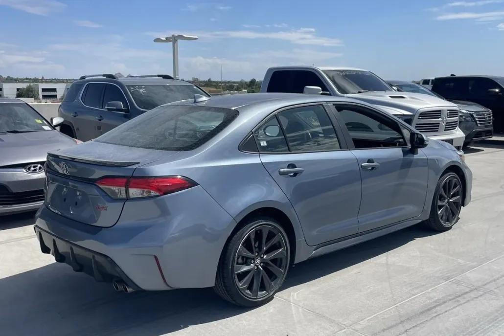 2023 Toyota Corolla XSE photo 1
