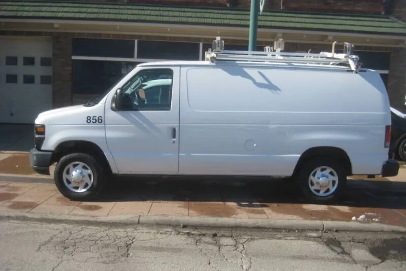 2013 Ford E-150 photo 1