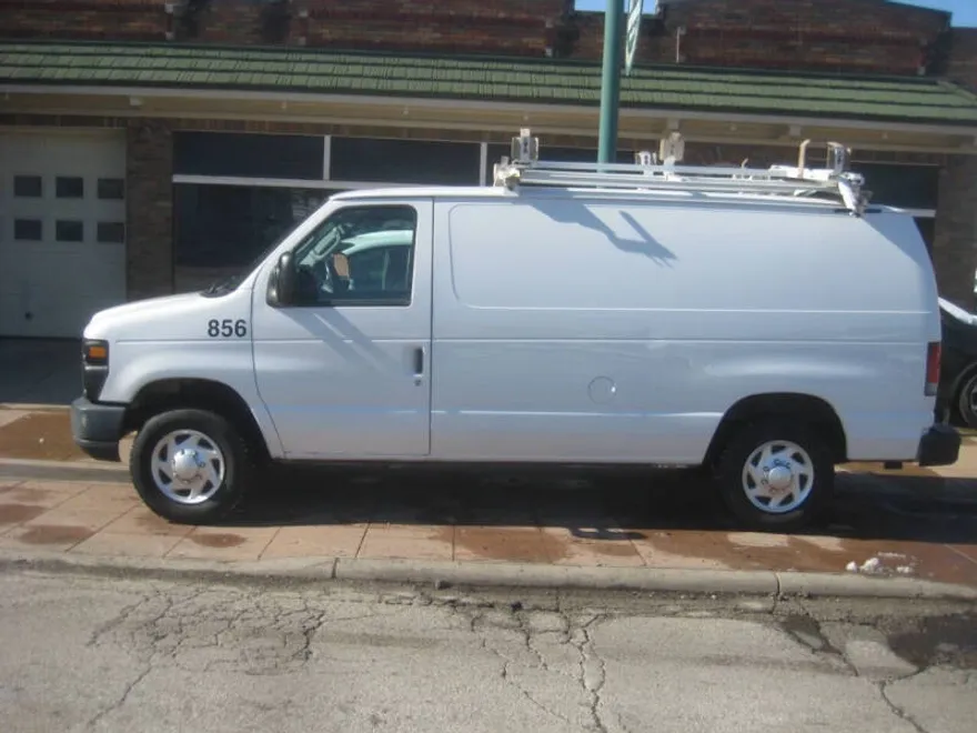 2013 Ford E-150 photo 1