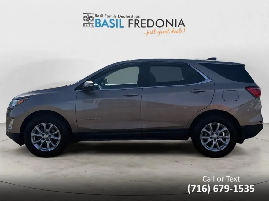2018 Chevrolet Equinox LT photo 1