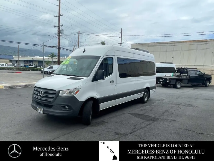 2022 Mercedes Benz Sprinter 2500 High Roof photo 1