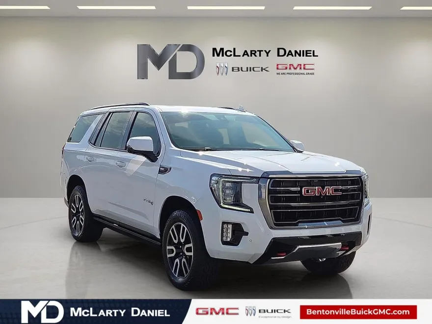 2021 Gmc Yukon AT4 photo 1