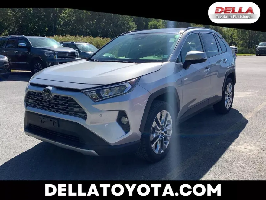 2020 Toyota RAV4 Limited photo 1