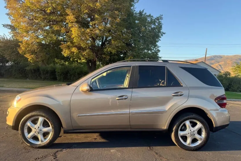 2008 Mercedes Benz ML 350 photo 1