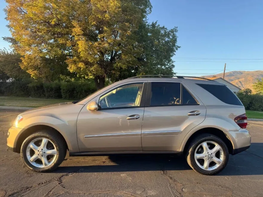 2008 Mercedes Benz ML 350 photo 1