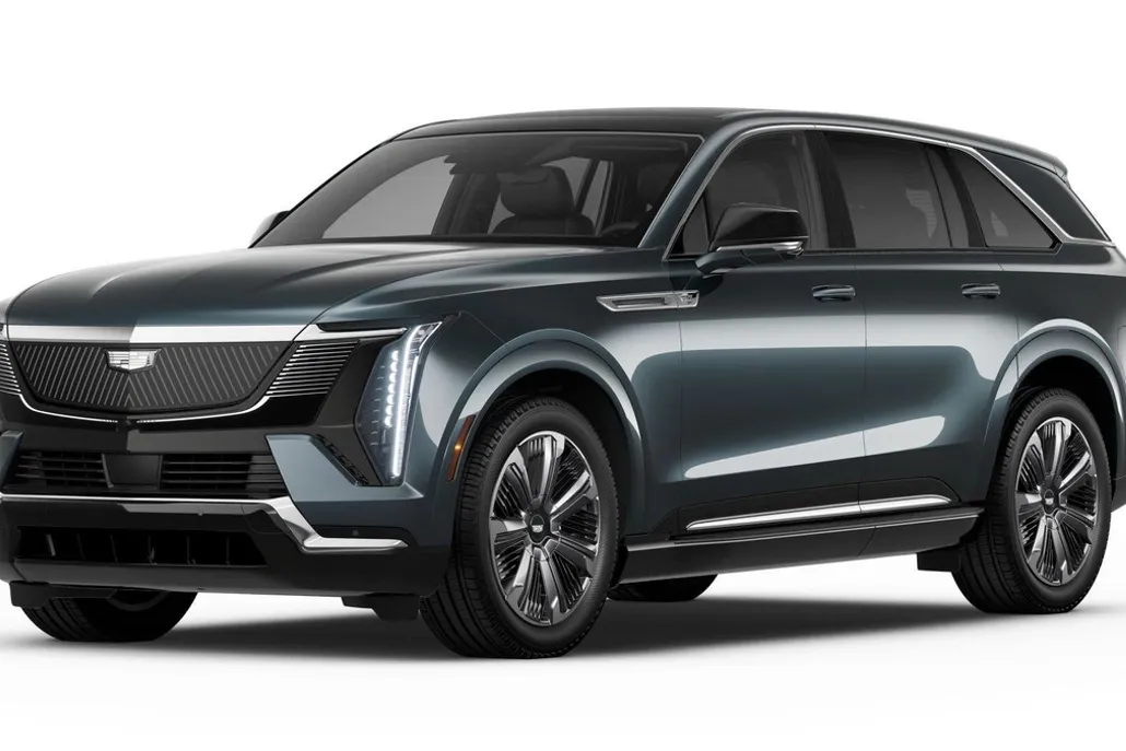 2025 Cadillac Escalade IQ Luxury photo 1
