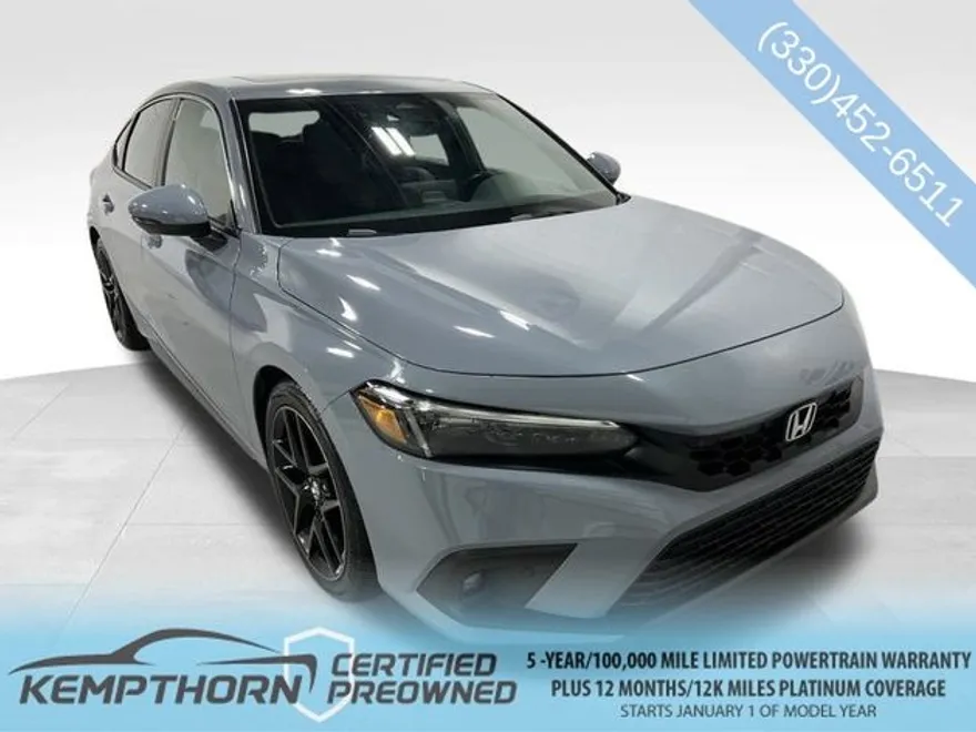 2022 Honda Civic Sport Touring photo 1