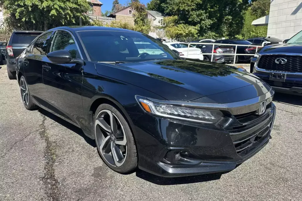 2021 Honda Accord Sport photo 1
