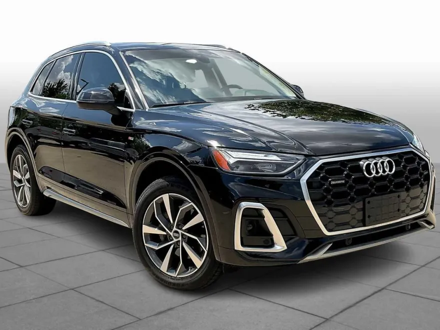 2023 Audi Q5 S line Premium photo 1