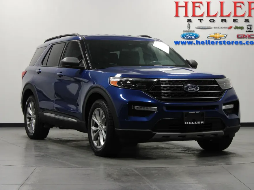 2020 Ford Explorer XLT photo 1