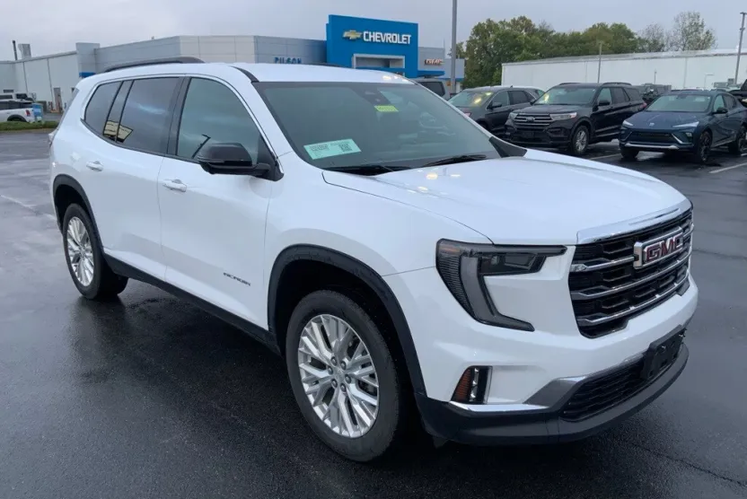 2024 Gmc Acadia Elevation photo 1