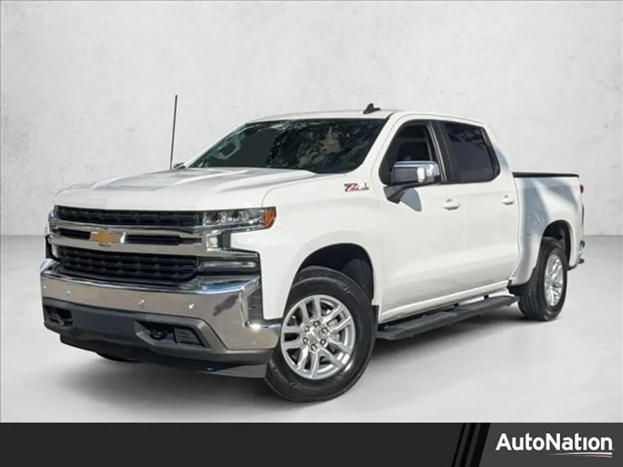 2020 Chevrolet Silverado 1500 LT photo 1
