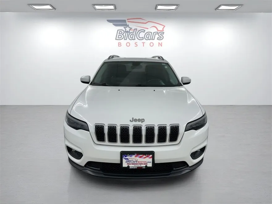 2019 Jeep Cherokee Latitude photo 1