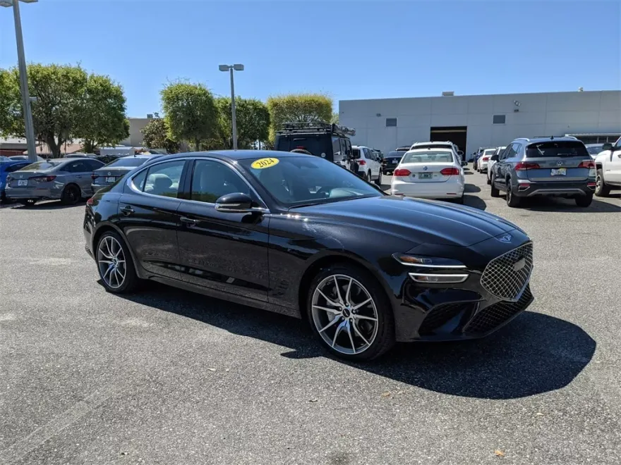 2024 Genesis G70 2.5T photo 1