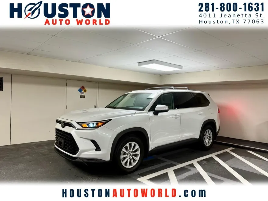 2025 Toyota Grand Highlander Limited photo 1