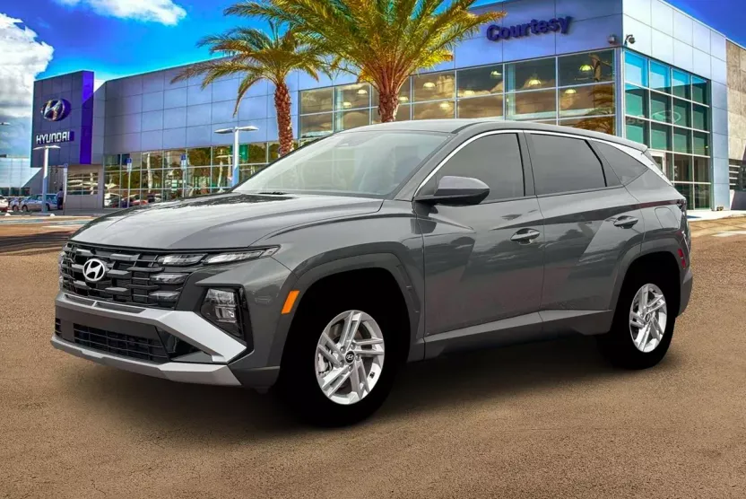 2026 Hyundai Tucson SE photo 1
