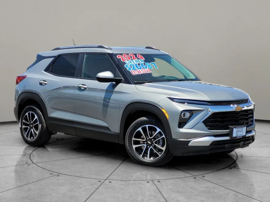 2024 Chevrolet Trailblazer LT photo 1