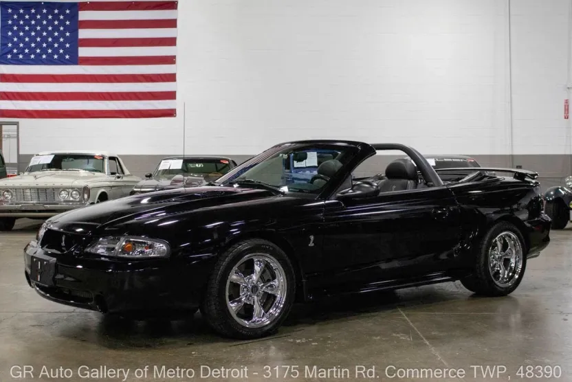 1996 Ford Mustang Cobra photo 1