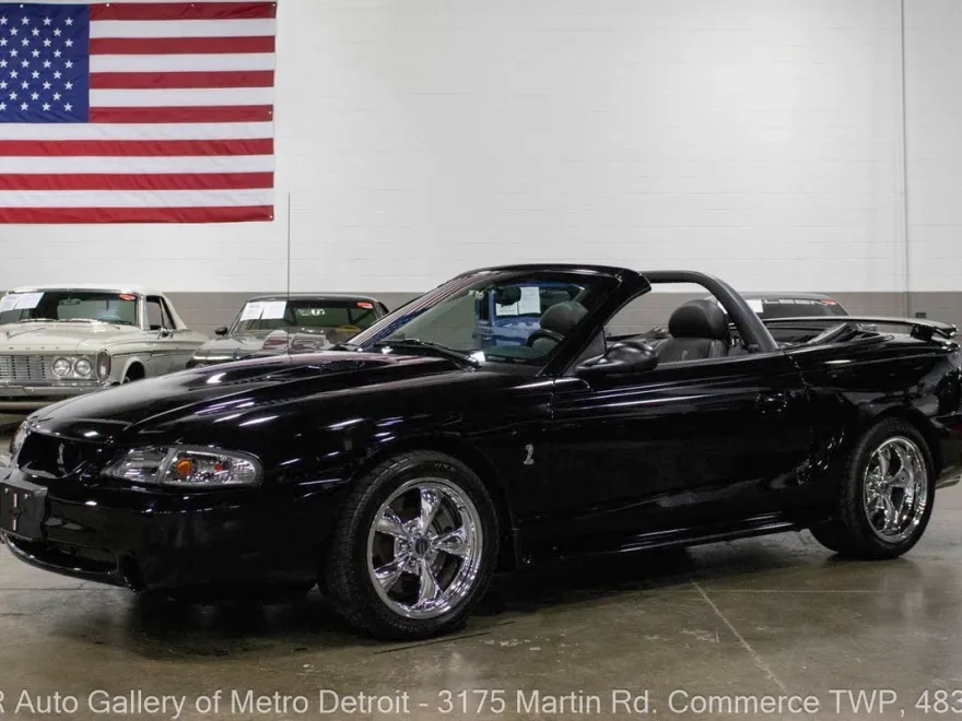 1996 Ford Mustang Cobra photo 1