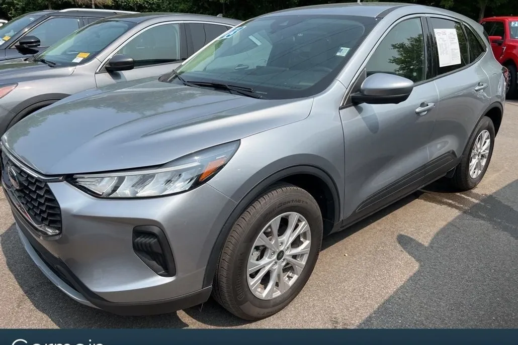 2023 Ford Escape Active photo 1