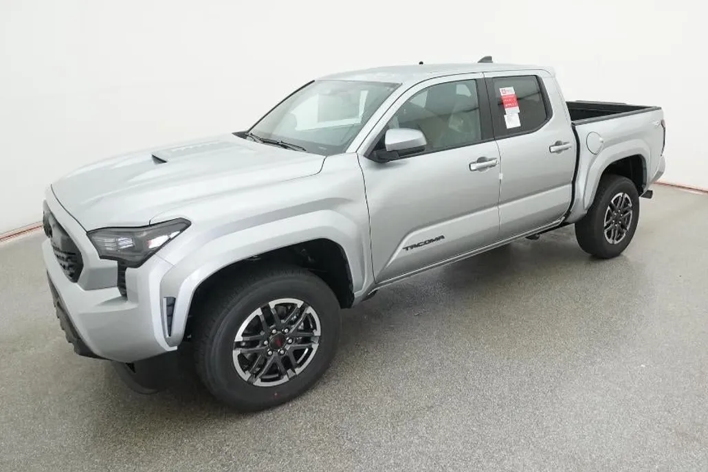 2025 Toyota Tacoma TRD Sport photo 1
