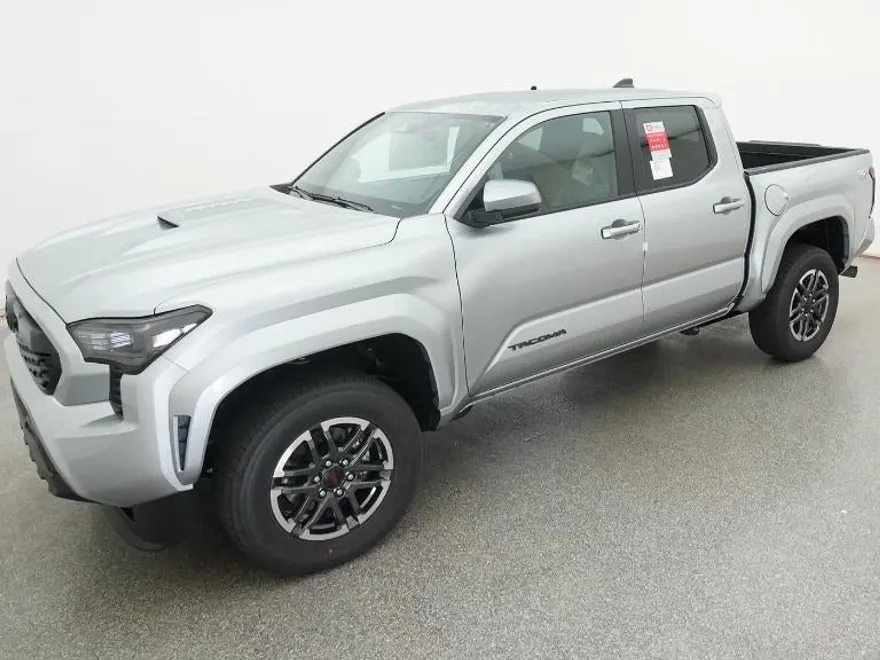 2025 Toyota Tacoma TRD Sport photo 1