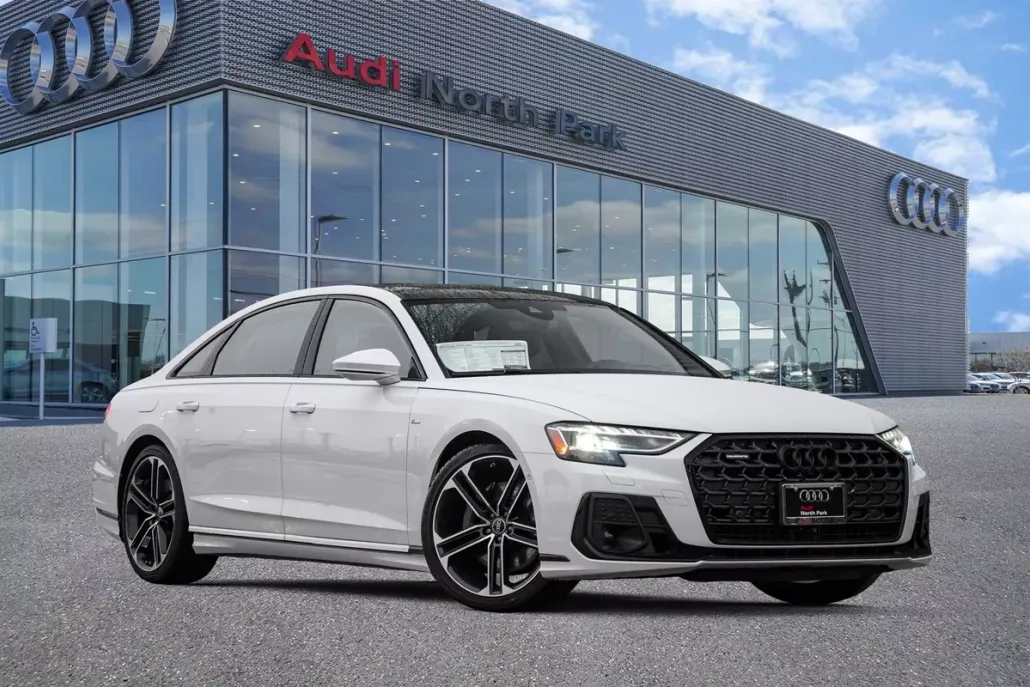 2025 Audi A8 L 55 photo 1