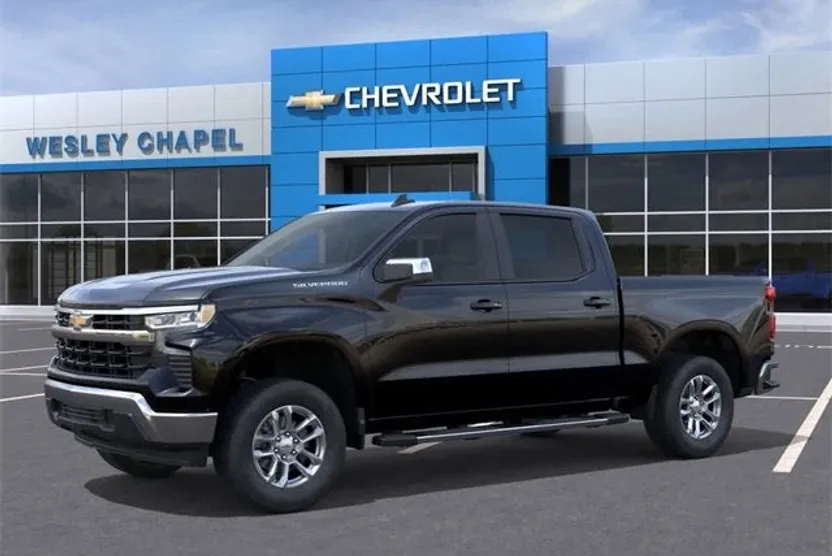 2026 Chevrolet Silverado 1500 LT photo 1
