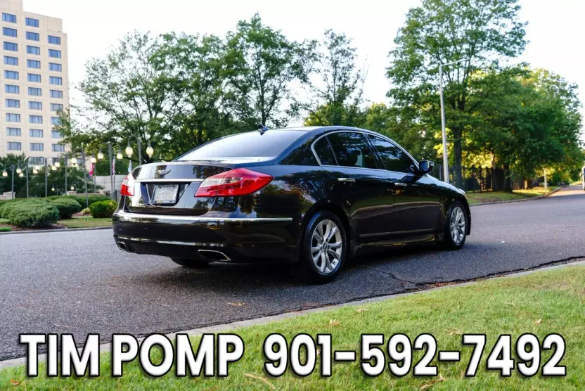 2013 Hyundai Genesis Premium 3.8 5.0 R-Spec photo 1