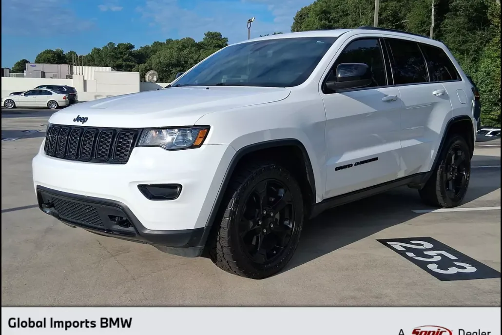 2019 Jeep Grand Cherokee Laredo photo 1