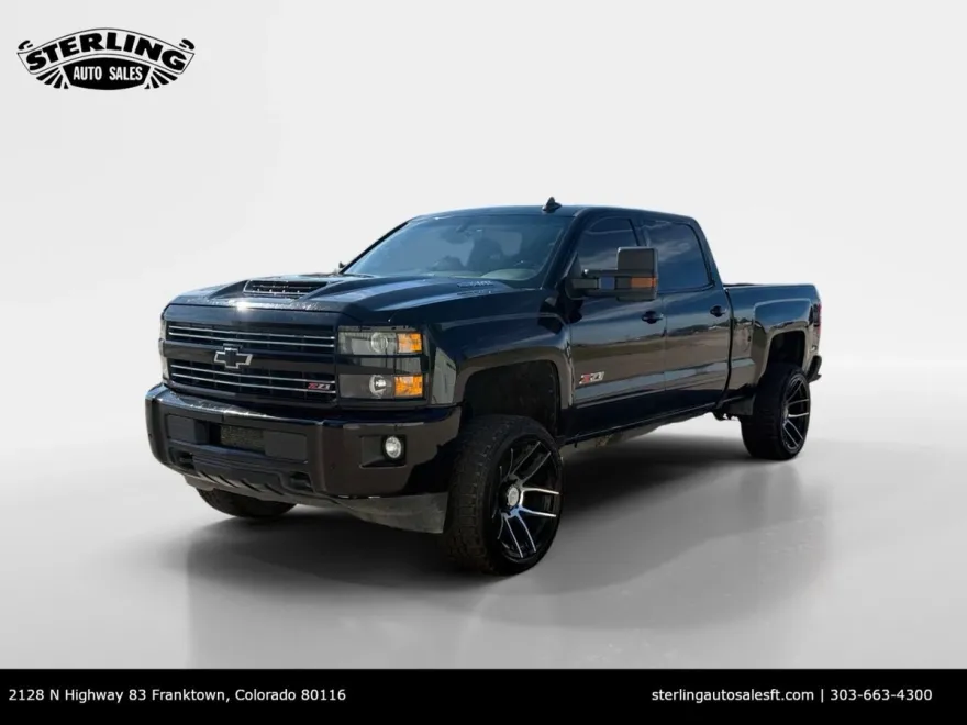 2018 Chevrolet Silverado 2500HD LTZ photo 1