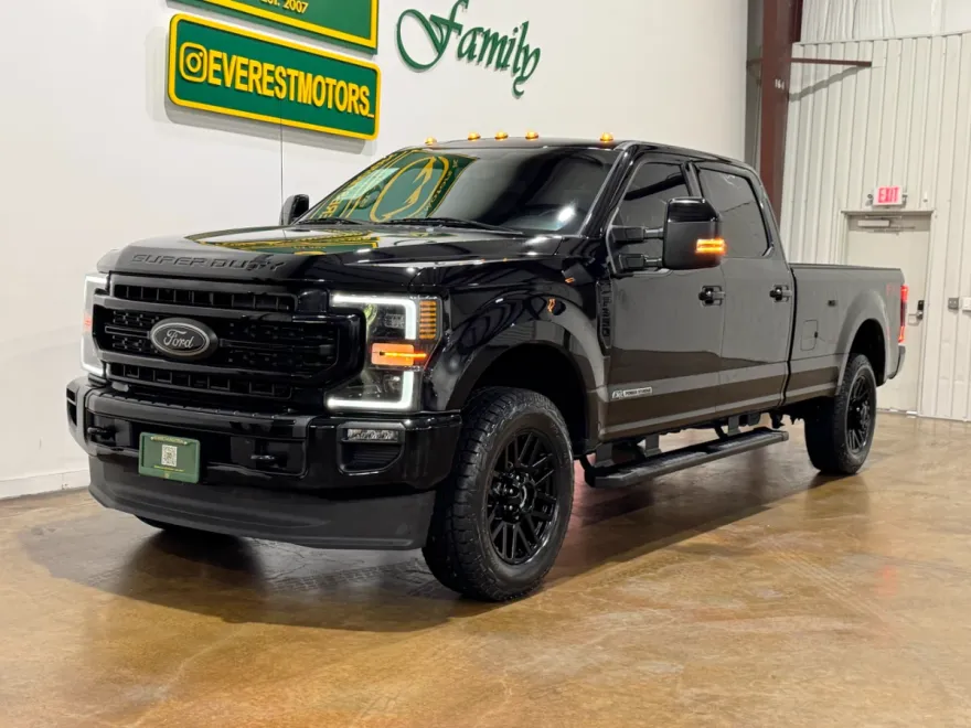 2021 Ford F-350 Lariat photo 1